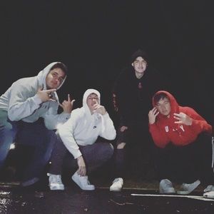 Meet your Posher, Travis